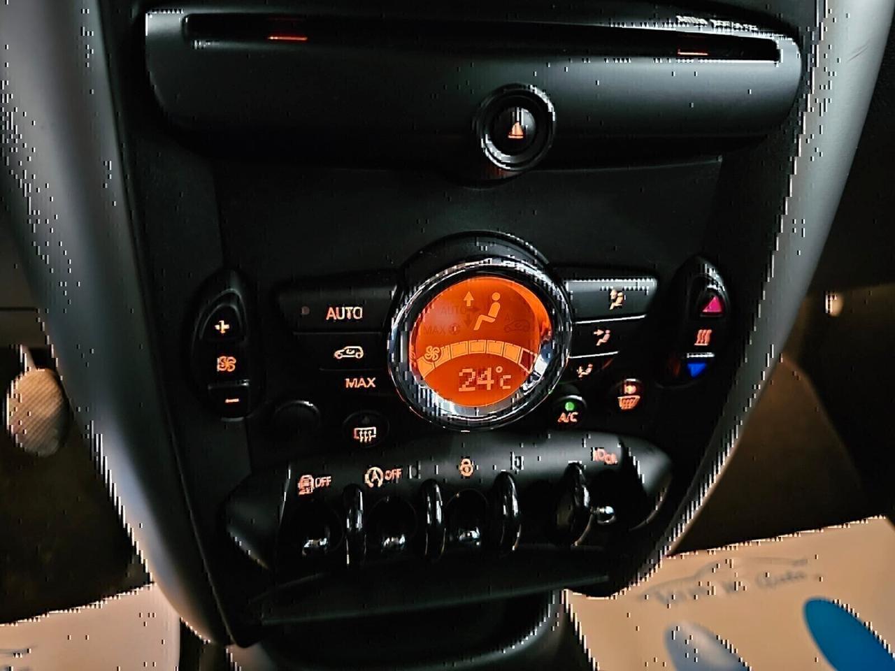 Mini Cooper Countryman 1.6d 110cv Business NEOPATENTATI