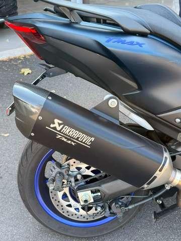 Yamaha TMAX 560 xp560 Akrapovich+scarico originale. Solo 800km