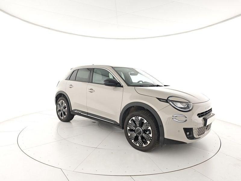 FIAT 600 Hybrid DCT MHEV La Prima + VERNICE " VARI COLORI DISPONIBILI"