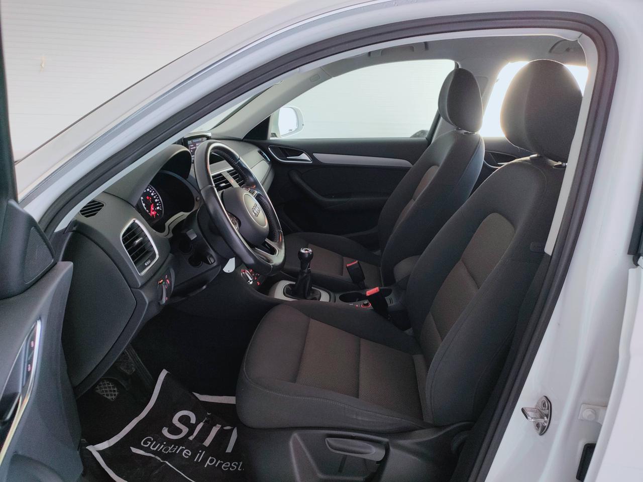 AUDI Q3 I 2011 - Q3 2.0 tdi Business Plus 140cv