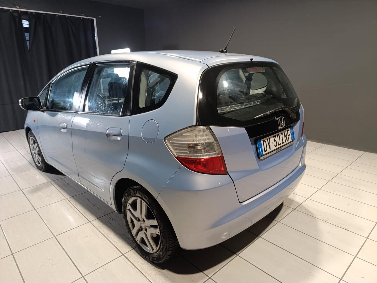 HONDA JAZZ del 2009 1200 BENZINA