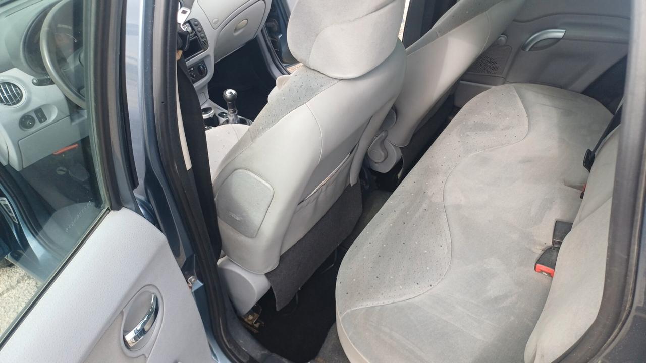 Citroen C3 1.4 HDi 70CV Exclusive