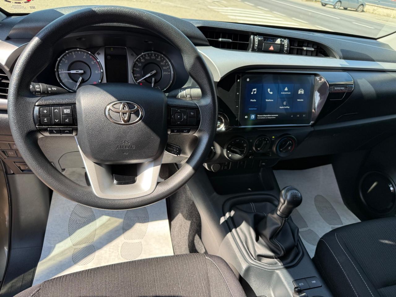 Toyota Hilux 2.8 D-4D 4WD 4 porte Double Cab Comfort