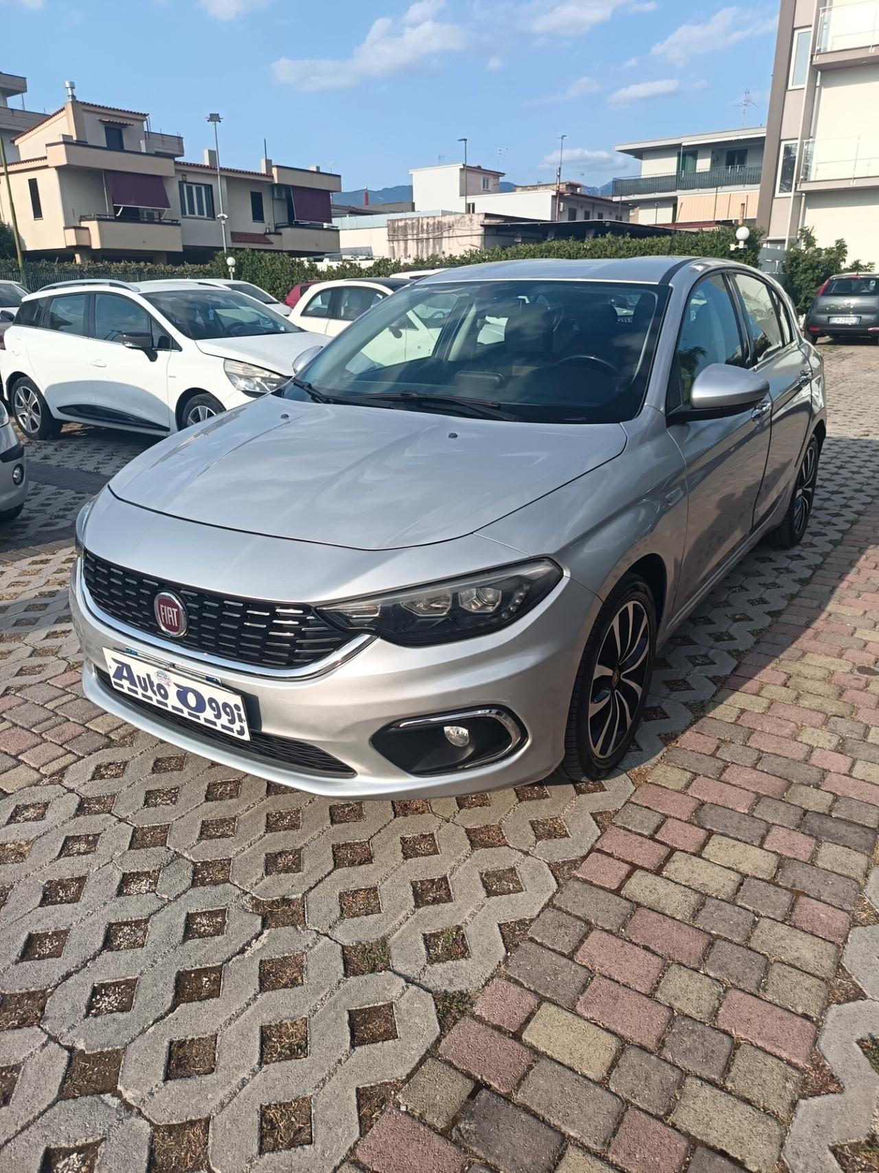Fiat Tipo 1.4 T-Jet 120CV GPL 5 porte Lounge VETTURA CONTO VENDITA
