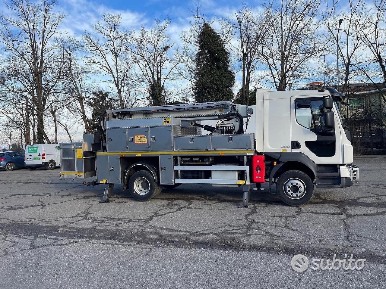 Piattaforma -PARI AL NUOVOO 30 MILA KM -OK PERMUTE