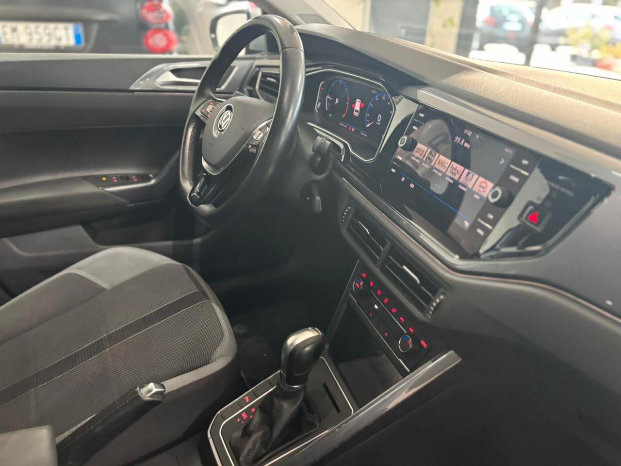 Volkswagen Polo 1.6 TDI 95 CV DSG 5p. R LINE