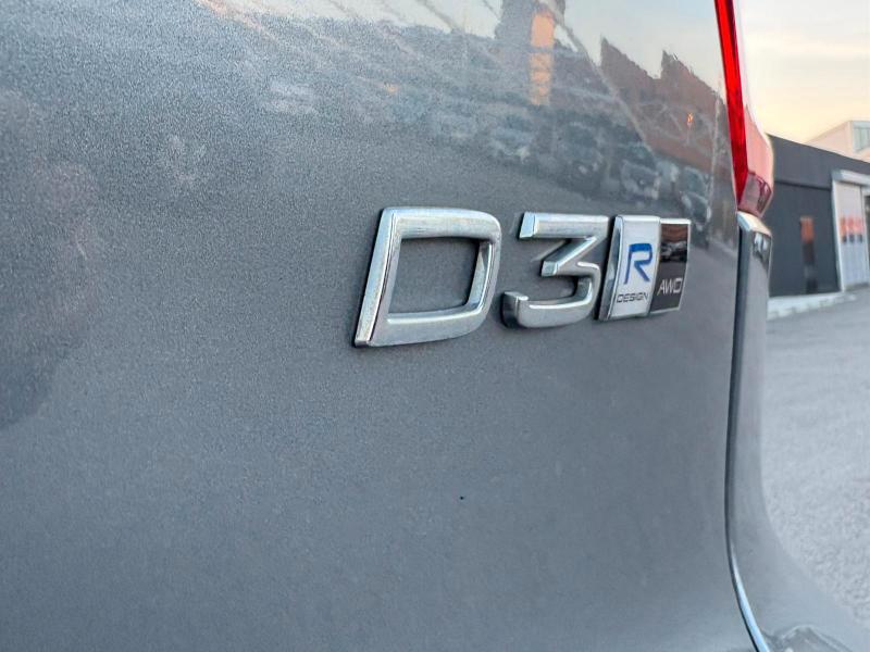 Volvo XC40 2.0 d3 150 CV R-design 4X4