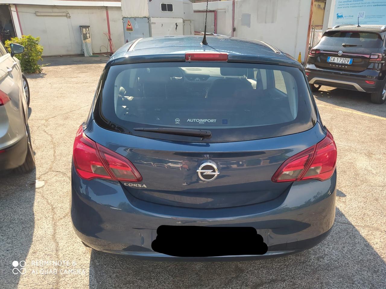 Opel Corsa 1.2 5 porte b-color