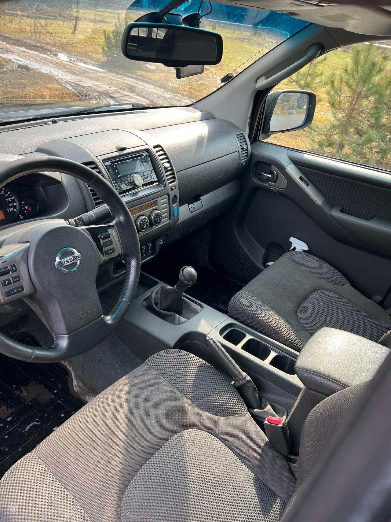 Nissan Navara 2.5 dCi 2 porte King Cab XE