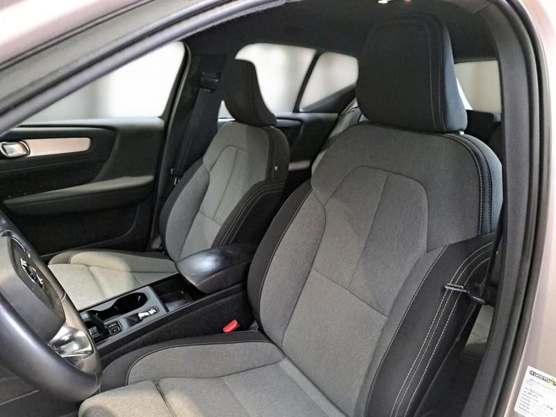 VOLVO XC40 T4 Recharge Plug-in auto Core