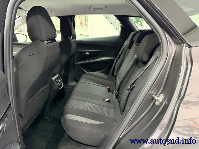 PEUGEOT 3008 BlueHDi 130 S&S Active Pack