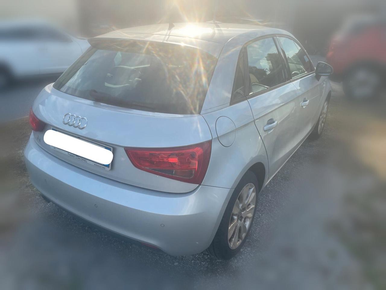 Audi A1 1.6 TDI S tronic Ambition