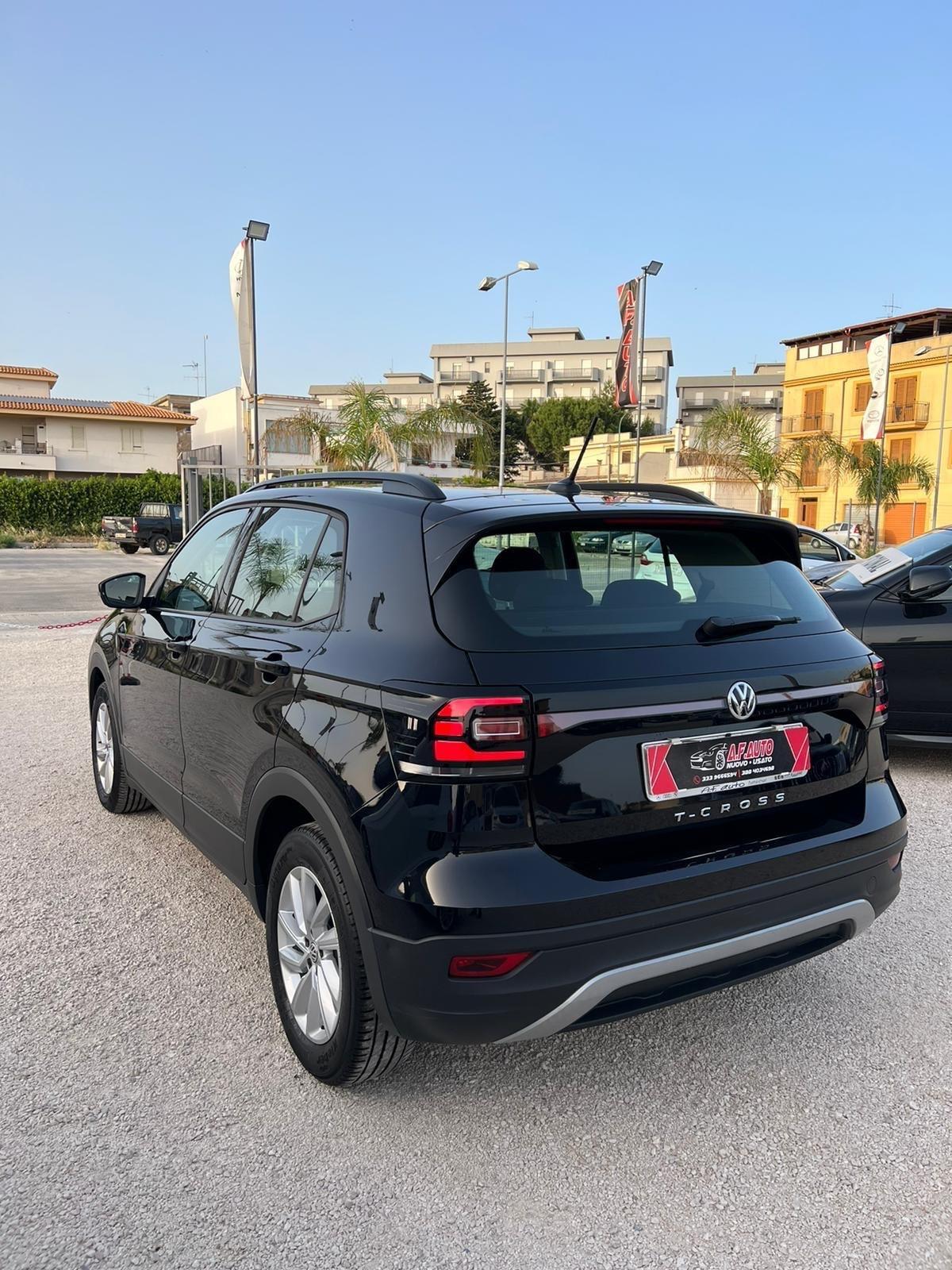 Volkswagen T-Cross 1.6 TDI DSG SCR Style BMT
