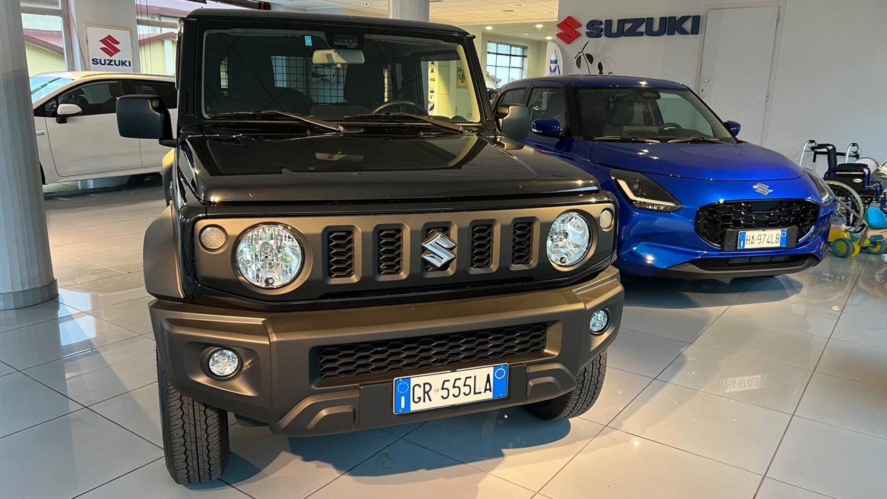Suzuki Jimny 1.5 5MT PRO (N1)