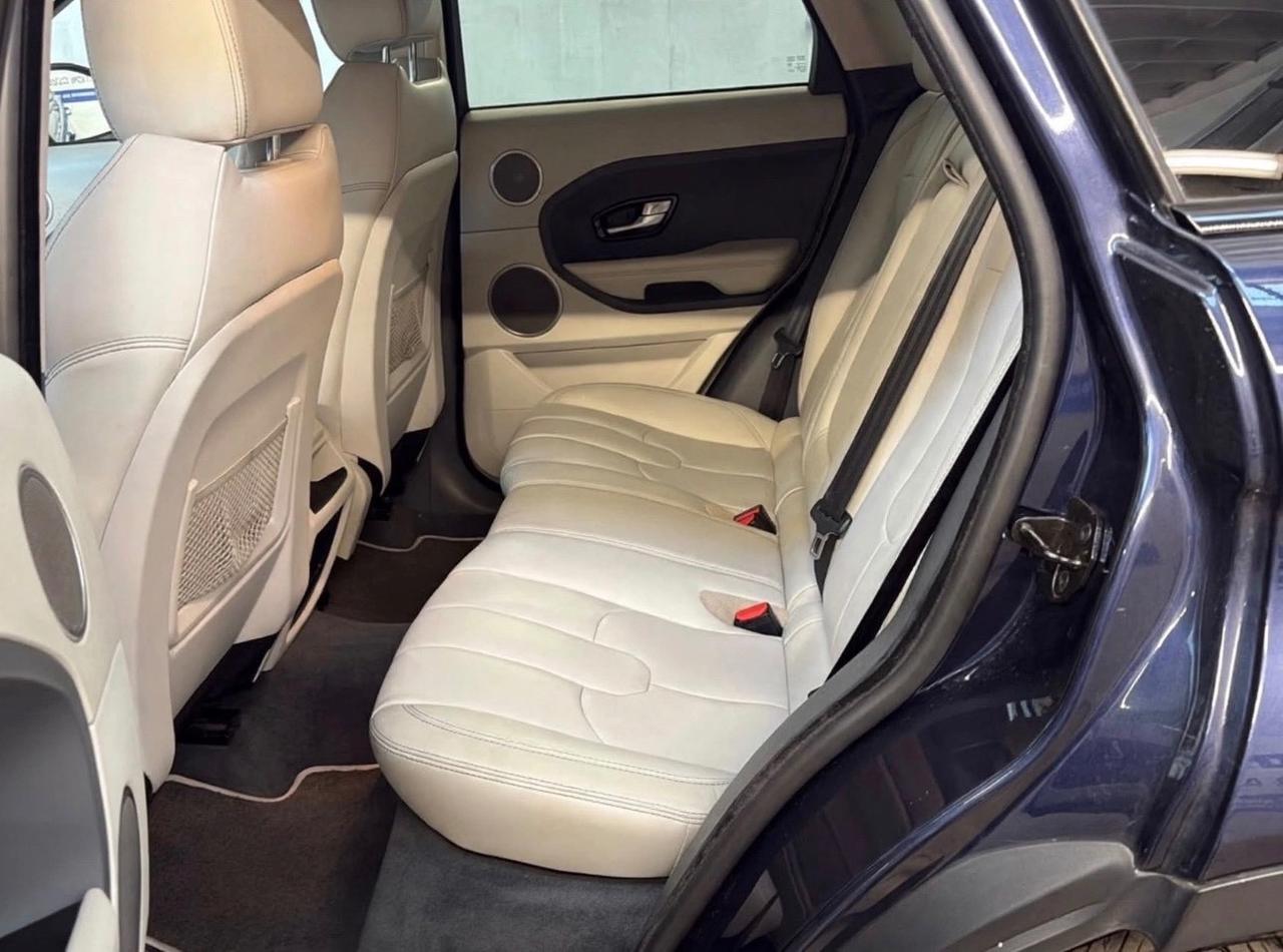 Land Rover Range Evoque 2.2 TD4 5p. Pure Tech Pack