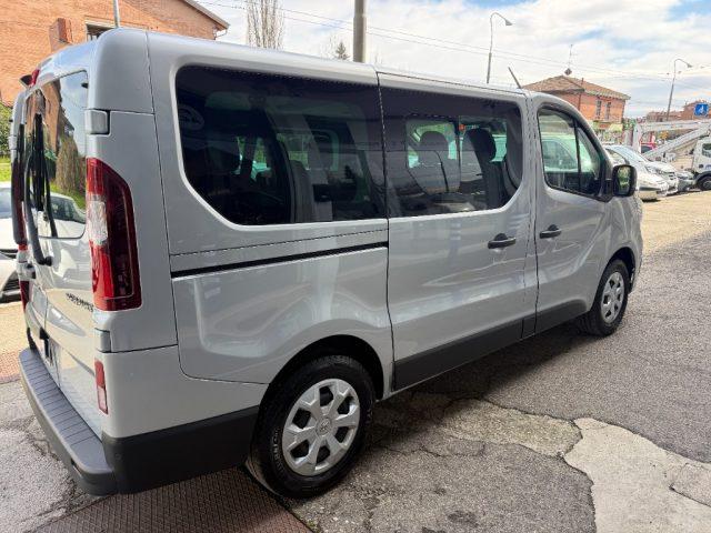 RENAULT Trafic BluedCi 150CV PC-TN Equilibre 9 POSTI 3.300 KILOME