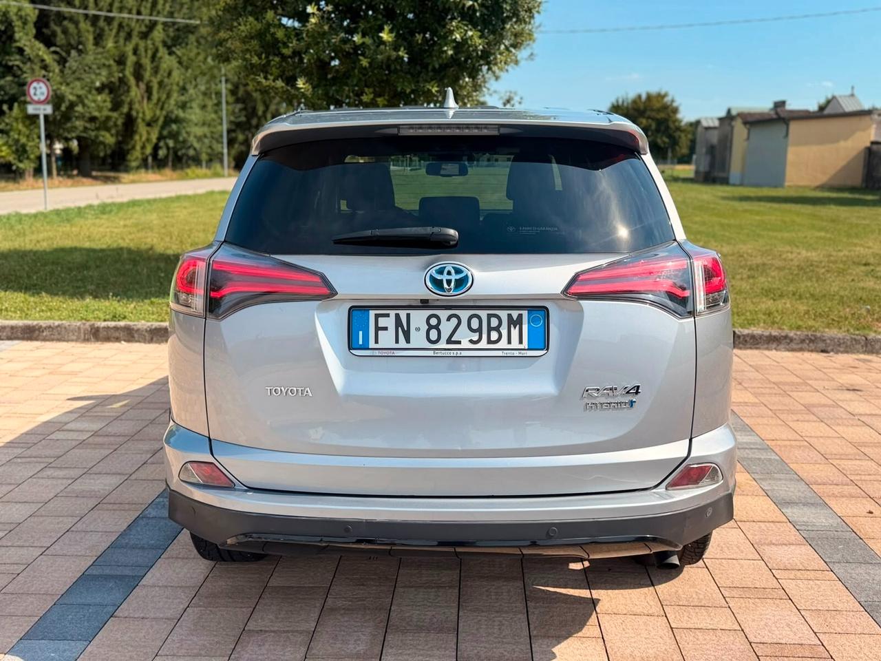 Toyota RAV 4 RAV4 2.5 Hybrid 2WD Lounge