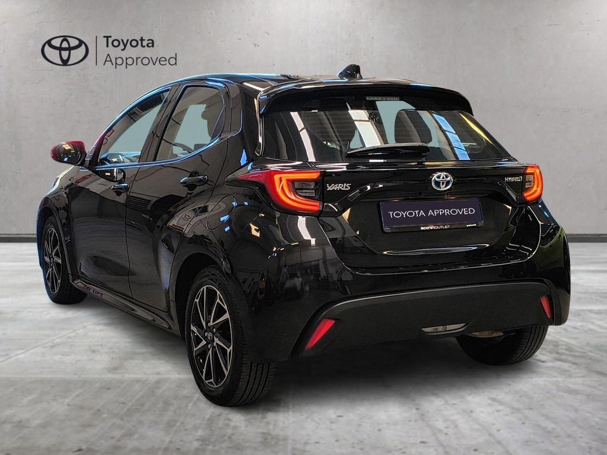 TOYOTA Yaris 4ª serie - Yaris 1.5 Hybrid 5 porte Trend