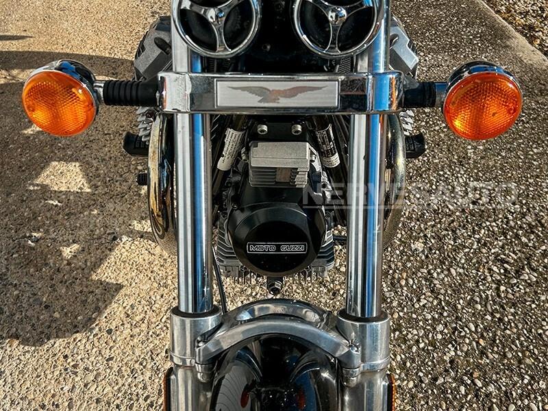 Moto Guzzi Nevada 750