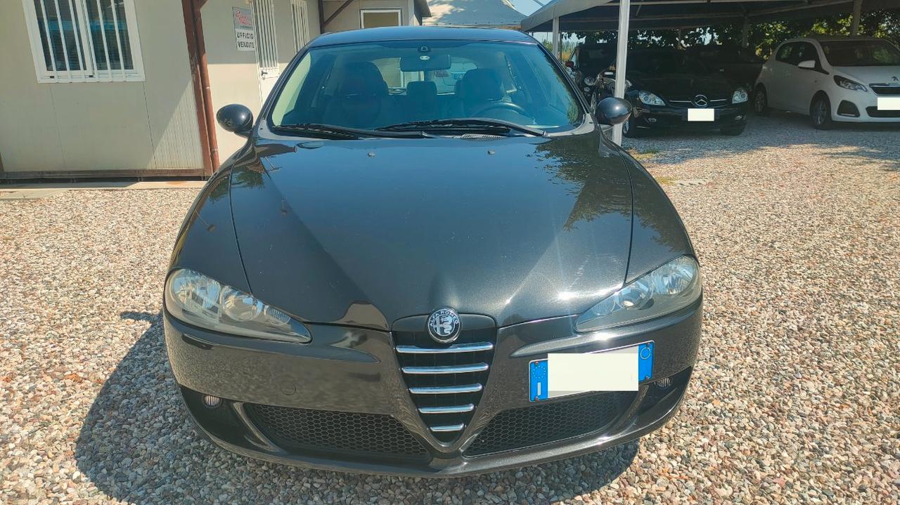 Alfa Romeo 147 2.0i 16V Twin Spark 150 CV 3p. Distinctive MANUALE