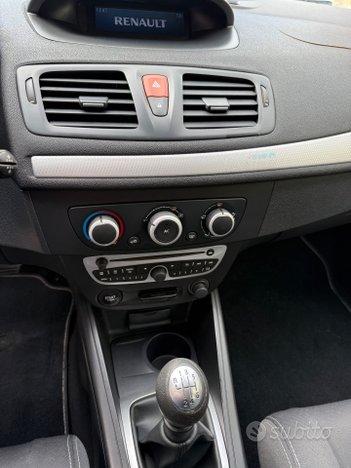 Renault Megane Mgane 1.5 dCi 110CV Dynamique