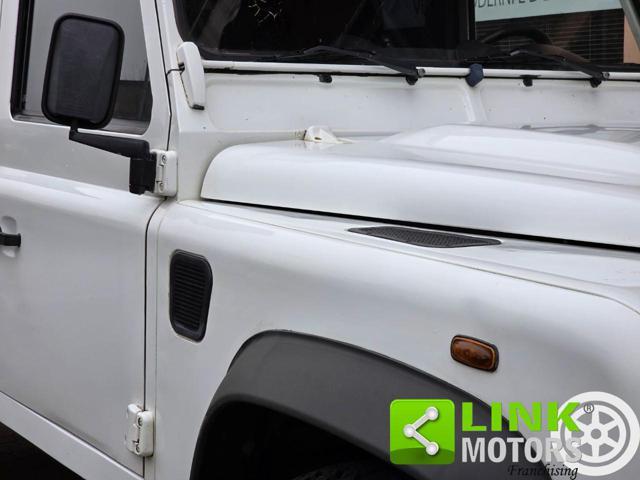 LAND ROVER Defender 2.4 TD4 122 CV 110 Crew Cab