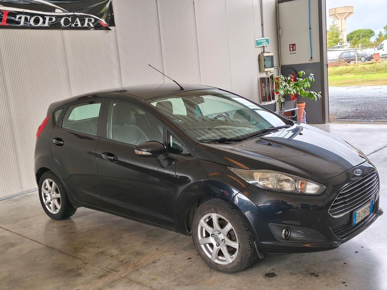 Ford Fiesta 1.5 TDCi 75CV 5 porte Business