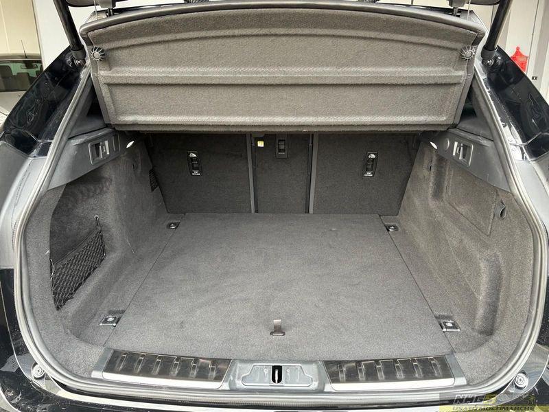 Jaguar F-Pace F-Pace 2.0 D 204 CV AWD aut. R-Dynamic SE