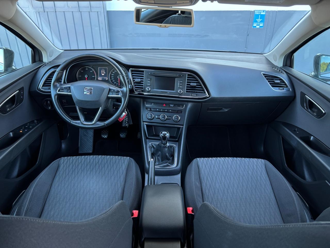Seat Leon 1.6 TDI. Neopatentati. Garanzia 12mesi