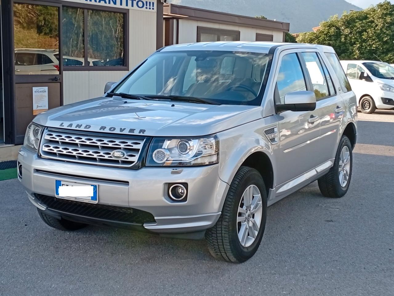 Land Rover Freelander 2.2 TD4 S.W. SE