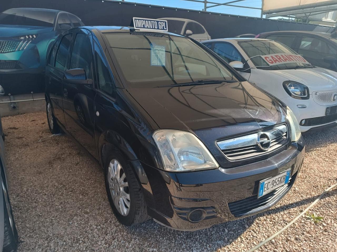 Opel Astra 1.2 Turbo 110 CV Edition