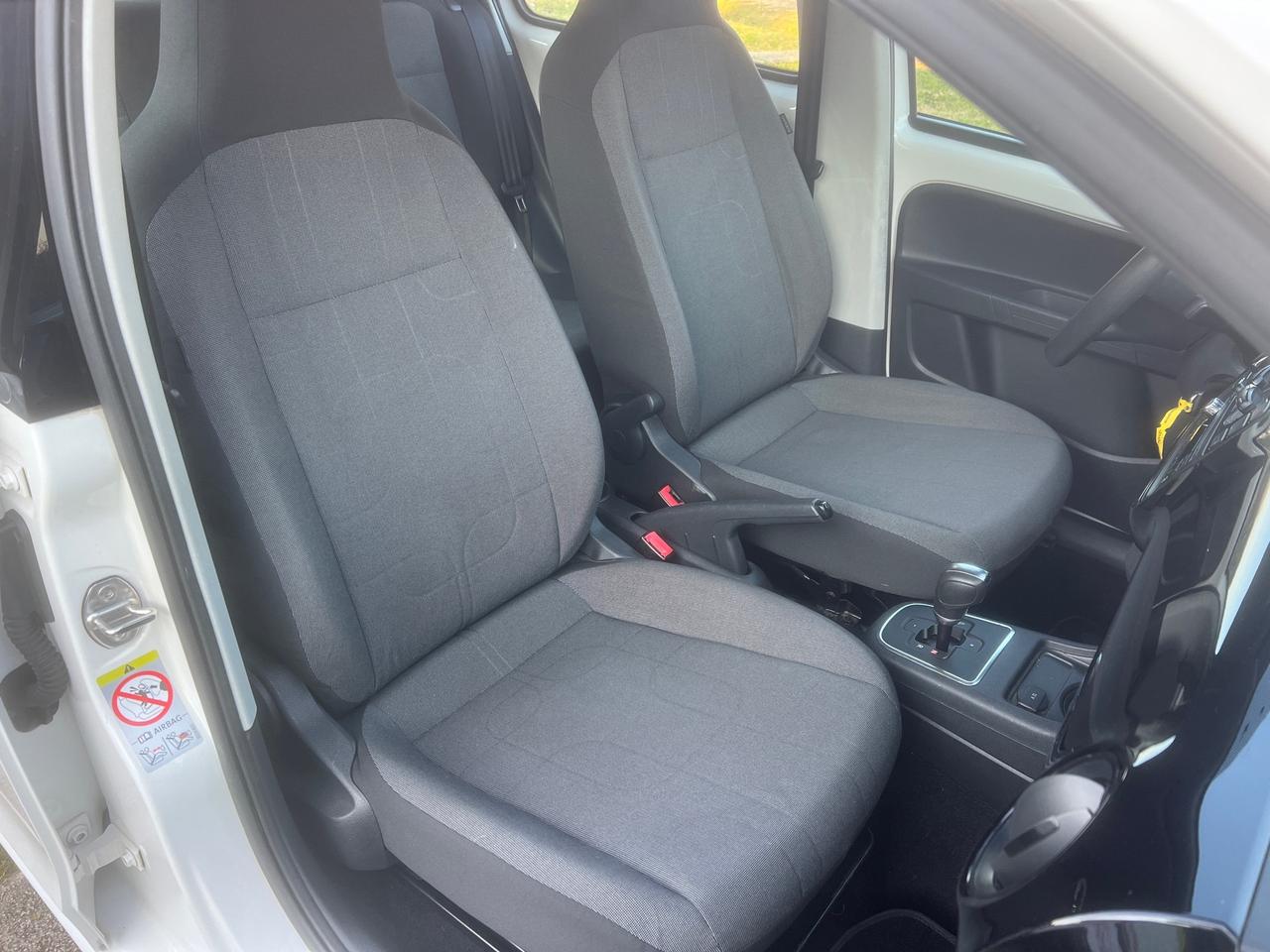 Volkswagen UP! 1.0 44KW-2014"AUTOMATICA"