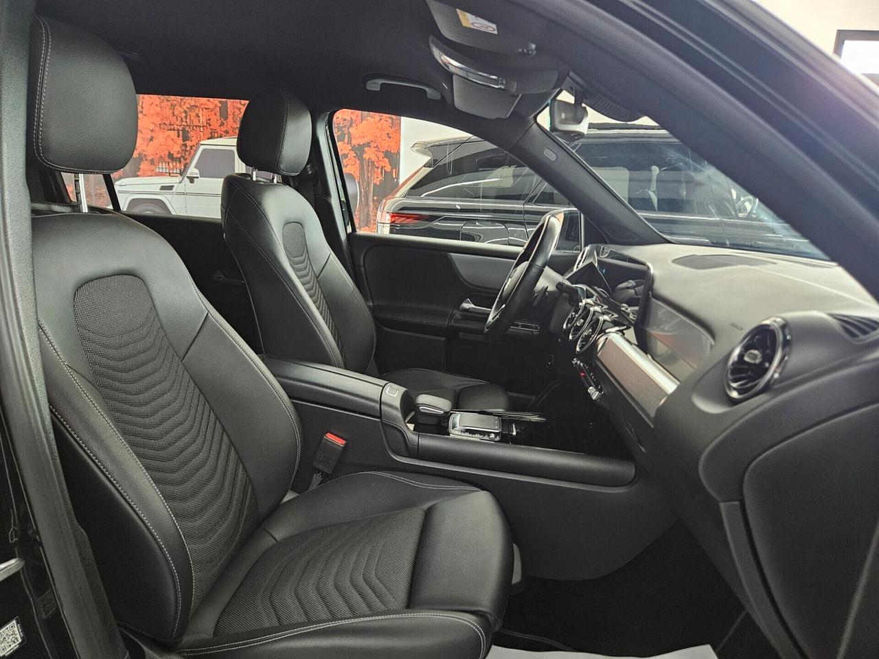 Mercedes-Benz GLB 200 d Sport 4matic auto - IVA ESPOSTA