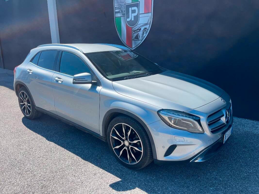 Mercedes Classe GLA 220 d (cdi) Sport 4matic 170cv auto
