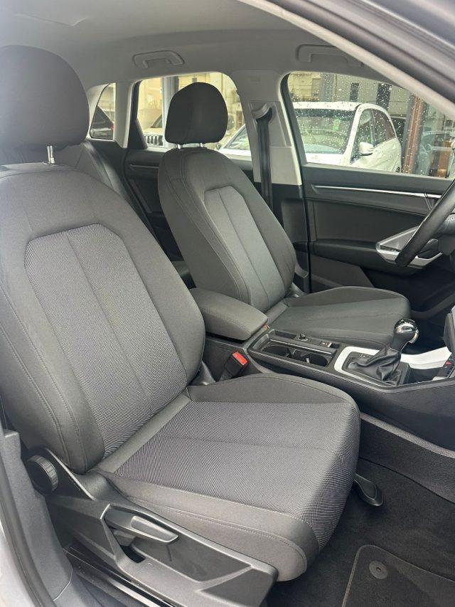 AUDI Q3 35 TFSI