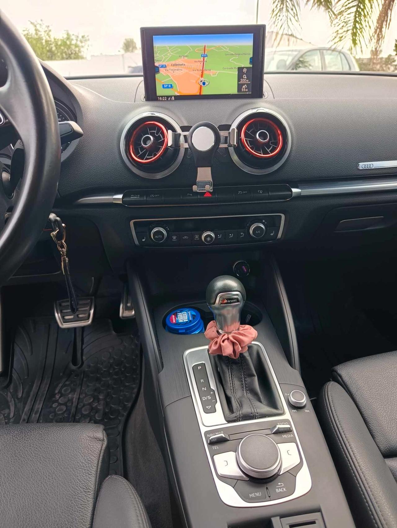 Audi A3 SPB 1.6 TDI S tronic Sport pacchetto esterno S-line