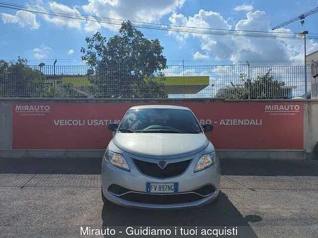 Lancia Ypsilon Ypsilon 1.2 69 CV 5 porte S&S Gold