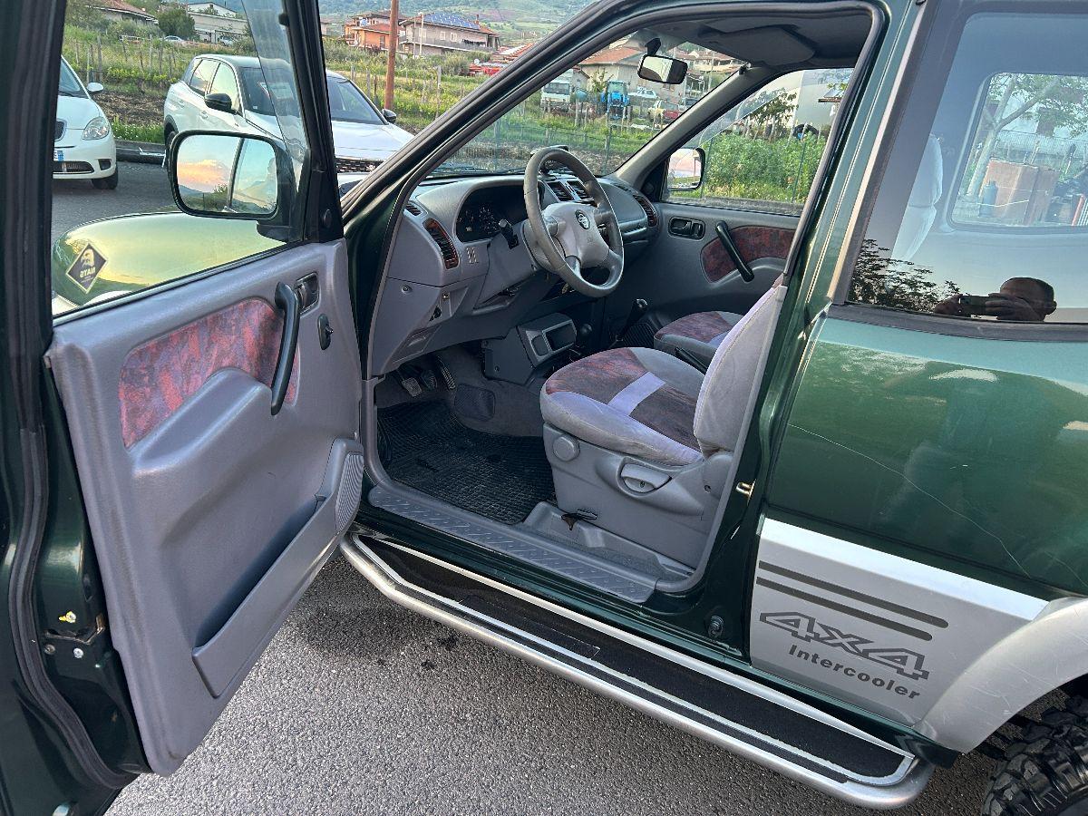 NISSAN - Terrano II - 2.7 Tdi 125CV 3 porte SE GANCIO TRAINO