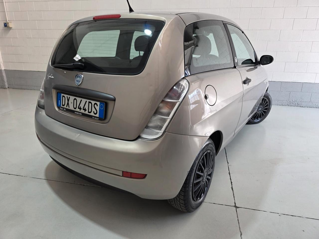 Lancia Ypsilon 1.4 Oro Ecochic GPL