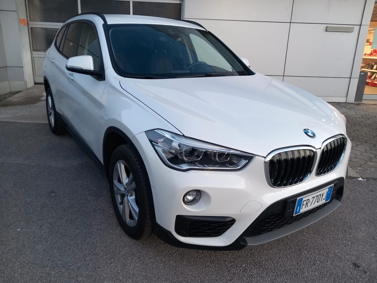 Bmw X1 sDrive18d full led navi automatic