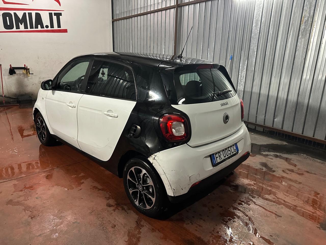 Smart ForFour 70 1.0 Passion km originali