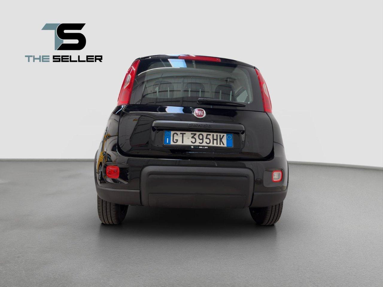 Fiat Panda Garmin Panda 1.0 firefly hybrid s&s 70cv 5p.ti*FORMULA S*