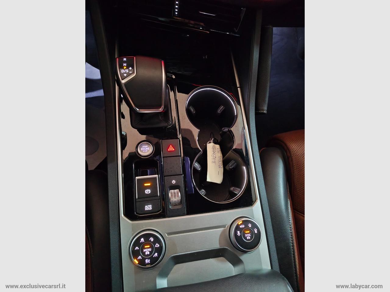 VOLKSWAGEN Touareg 3.0 TDI