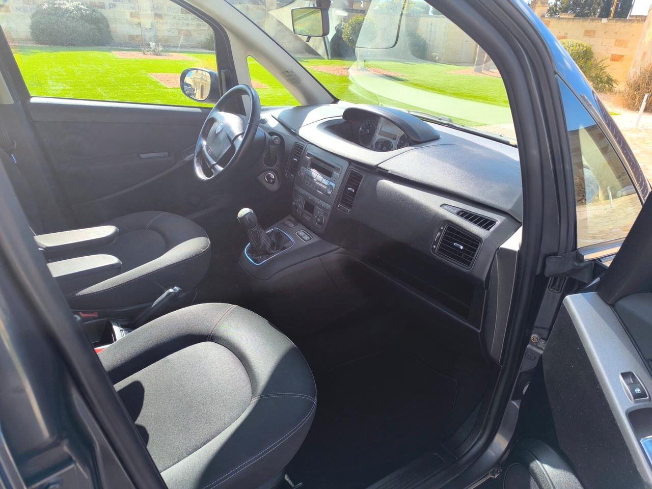 Lancia MUSA 1.3 Mjt 95 CV Platinum full optional perfetta