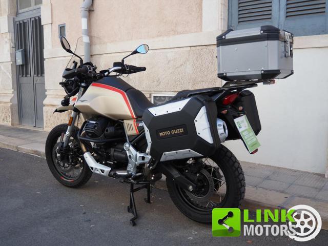 MOTO GUZZI V85 TT TRAVEL