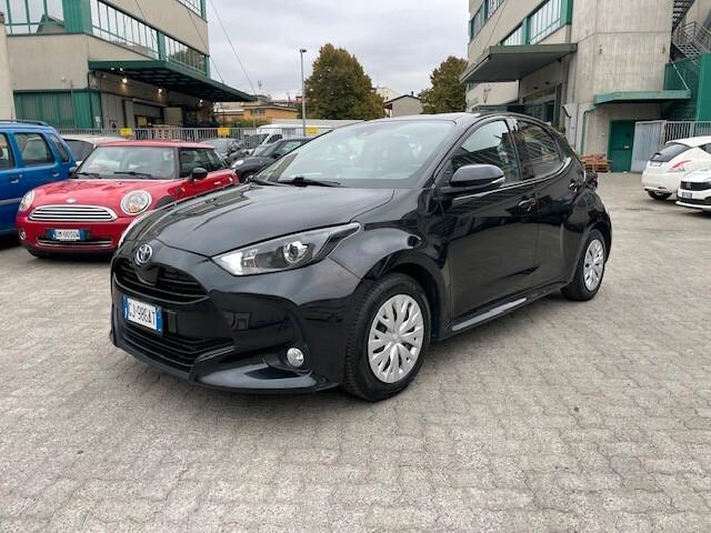 Toyota Yaris 1.5 Hybrid 5 porte Business UNIPROP. OFFERTA PROMO!!!!!