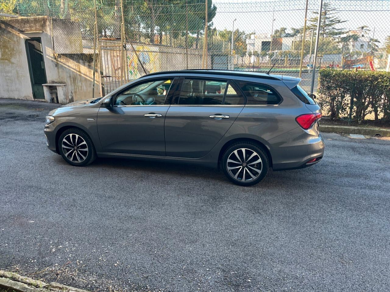 Fiat Tipo 1.6 Mjt S&S SW Lounge Garantita