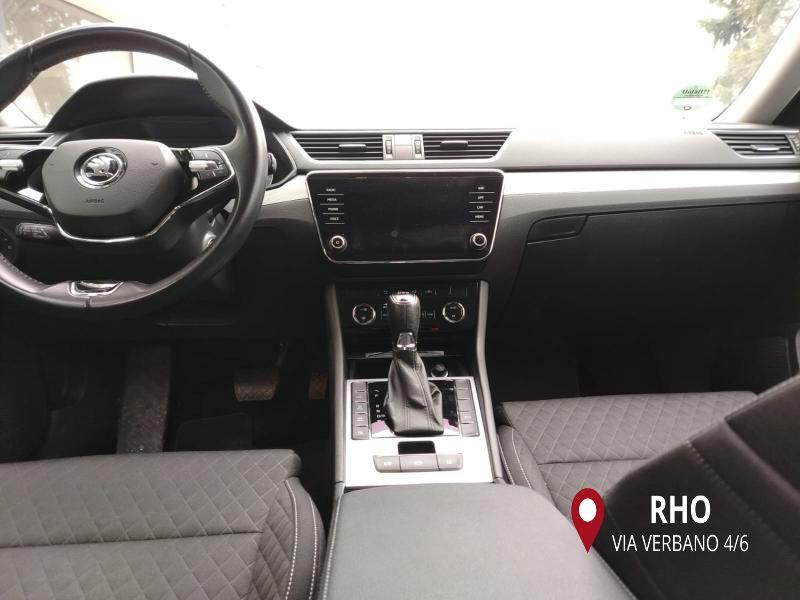 Skoda Superb iV Wagon Superb Wagon iV 1.4 tsi phev Executive dsg