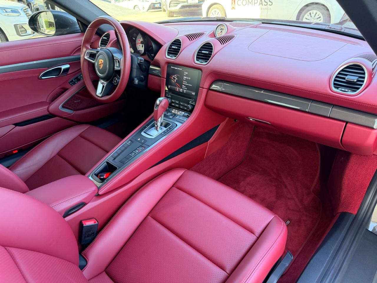 Porsche 718 Spyder Cayman 2.0 300cv uni pro ita