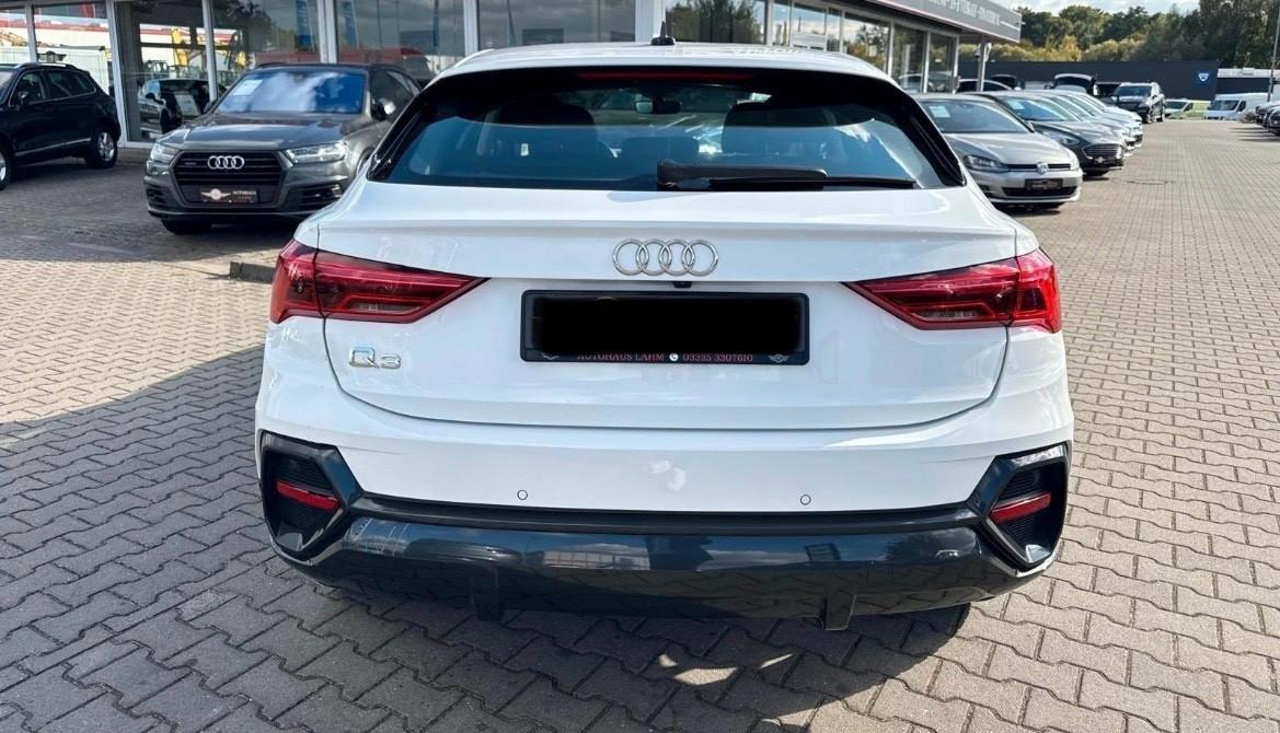Audi Q3 Sportback 35TDI S-TRONIC S-LINE